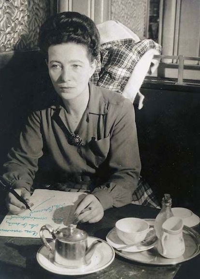 Simone de Beauvoir, 1945