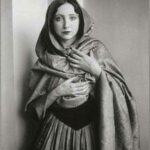 Anaïs Nin in Wrap