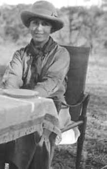 Karen Blixen (Isak Dinesen) in Kenya, 1918
