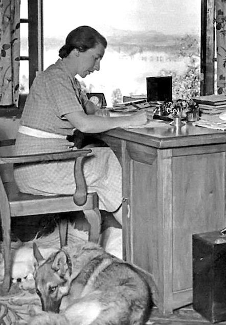 Rumer Godden in 1943-wikimedia commons