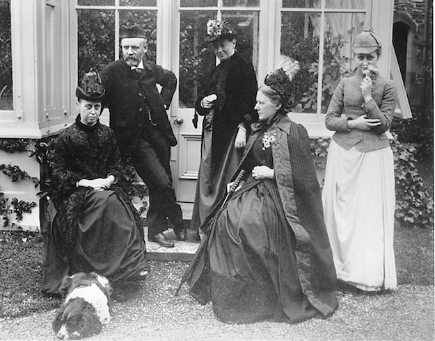 Beatrix and her mother with relations and friends