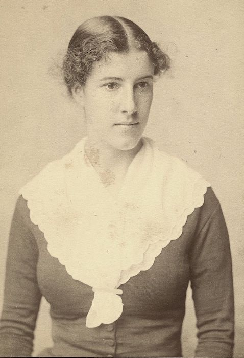 Charlotte Perkins Gilman age 24, 1884