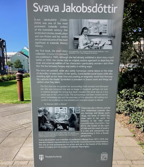Svava Jacobsdottir sign in Reykjavik