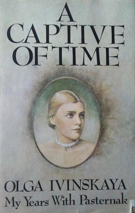 A Captive of Time by Olga Ivinskaya